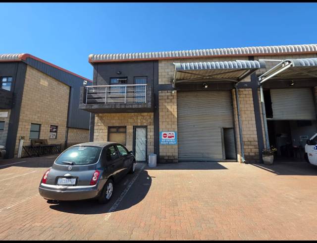 265M² WAREHOUSE TO LET IN STORMILL